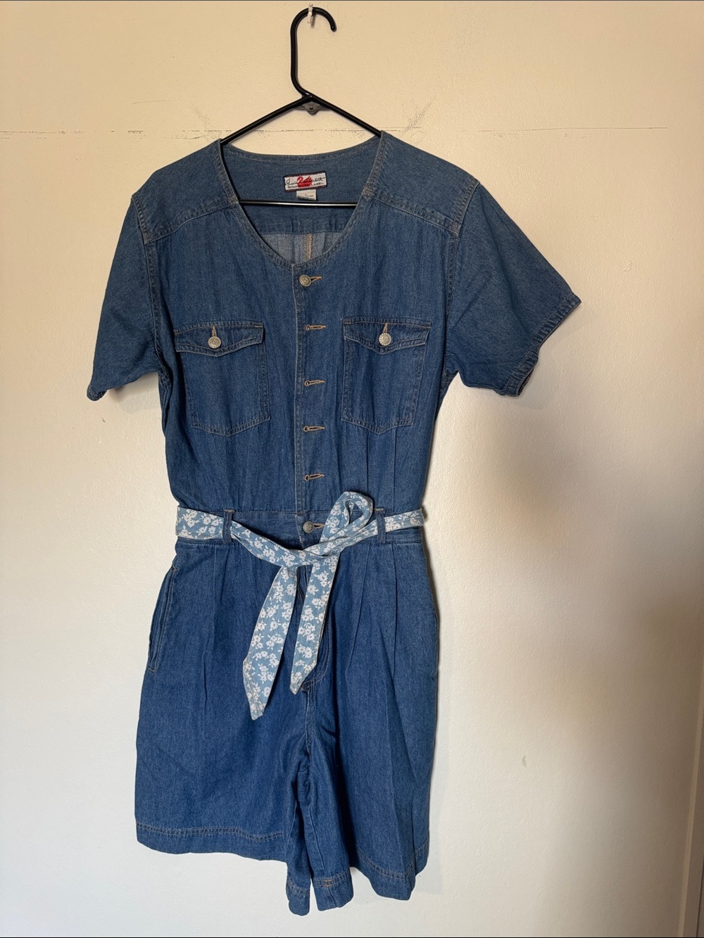 Gloria Vanderbilt Blue Denim Short-Sleeve Romper with Floral Belt